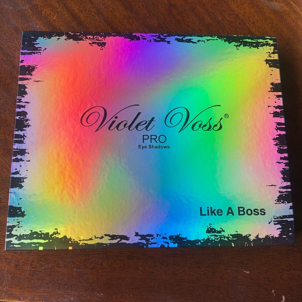Violet Voss Like a Boss palette